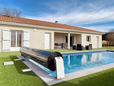 /international/fr/confolens-charente-310098081790/