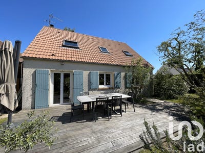 /international/fr/galluis-ile-de-france-310099592515/