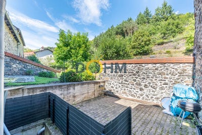 /international/fr/massiac-auvergne-310102704593/