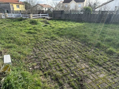 /international/fr/brou-sur-chantereine-ile-de-france-310105749402/