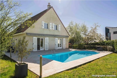 /international/fr/daix-burgundy-310108157221/