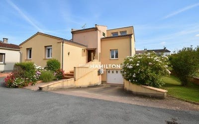 /international/fr/albi-midi-pyrenees-310105946896/