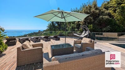 /international/fr/roquebrune-sur-argens-provence-alpes-cote-d-azur-310100989062/