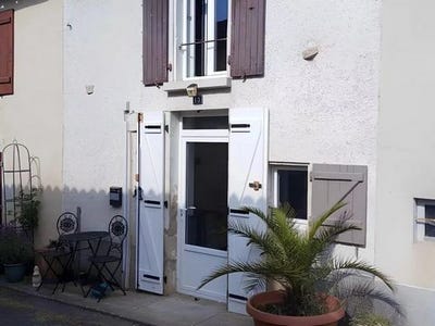 /international/fr/epenede-charente-120094204781/