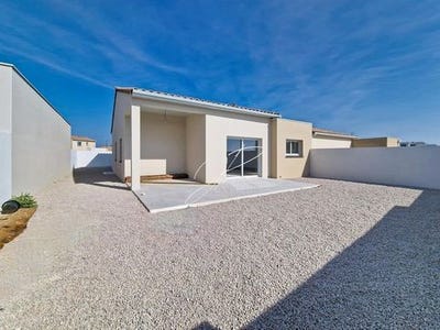 /international/fr/sauvian-languedoc-roussillon-310105946157/