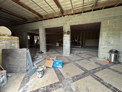 /international/fr/le-palais-sur-vienne-limousin-120095660256/