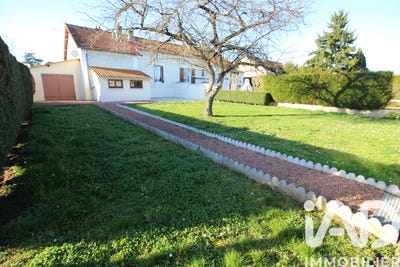 /international/fr/varennes-vauzelles-burgundy-310106166386/
