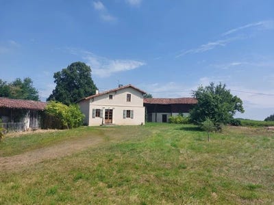 /international/fr/masseube-midi-pyrenees-310108117882/?lang=th