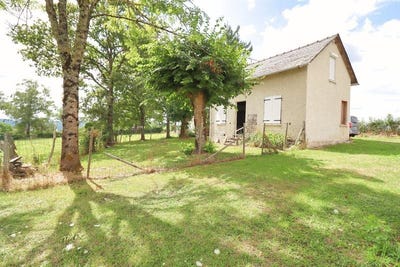 /international/fr/chalvignac-auvergne-310101574375/