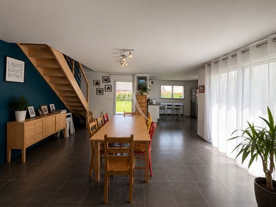 /international/fr/saint-saturnin-pays-de-la-loire-310108562273/