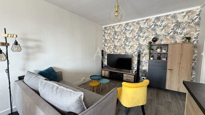 /international/fr/la-roche-sur-yon-pays-de-la-loire-310104473570/