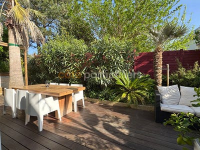 /international/fr/royan-charente-310108553761/