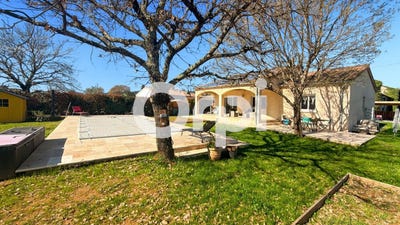 /international/fr/ruoms-rhone-310106605817/