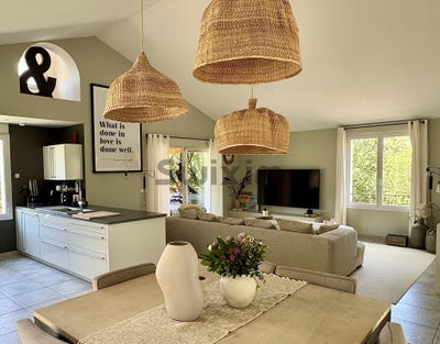 /international/fr/saint-jean-du-pin-languedoc-roussillon-310103092107/