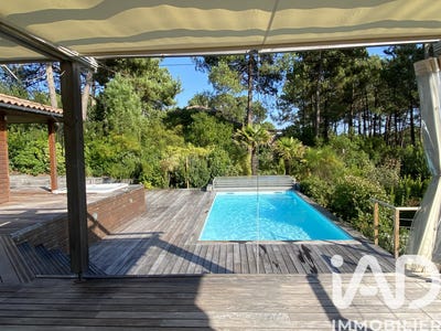 /international/fr/lacanau-ocean-aquitaine-310105649834/