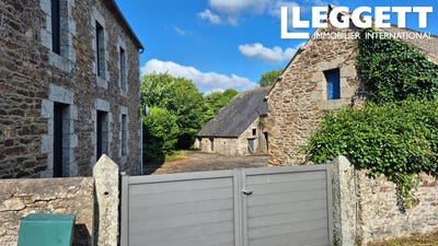 /international/fr/pont-melvez-brittany-310101337584/