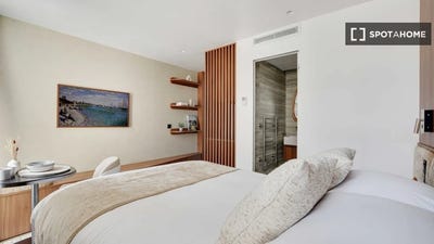 /international/fr/paris-ile-de-france-310109045798/