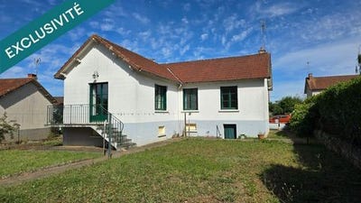 /international/fr/lussac-les-chateaux-charente-310108675674/