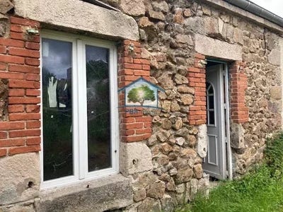 /international/fr/dunieres-auvergne-310100237880/