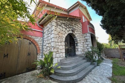 /international/fr/cagnes-sur-mer-provence-alpes-cote-d-azur-310101080639/
