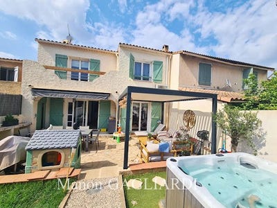 /international/fr/six-fours-les-plages-provence-alpes-cote-d-azur-310101228570/?lang=de