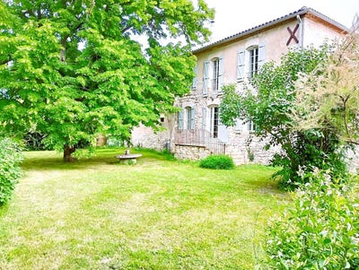 /international/fr/puylaroque-midi-pyrenees-310101187664/?lang=en