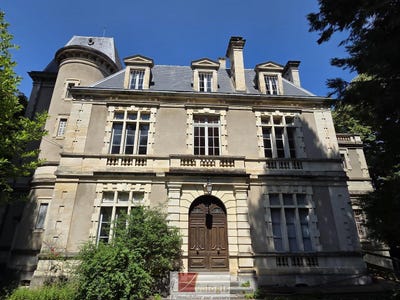 /international/fr/le-vigan-languedoc-roussillon-310103687642/