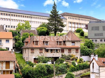 /international/fr/aurillac-auvergne-310108277455/
