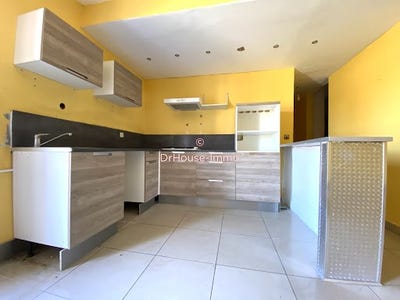 /international/fr/aigues-mortes-languedoc-roussillon-310101044602/?lang=en