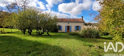 /international/fr/la-villedieu-charente-310103614002/