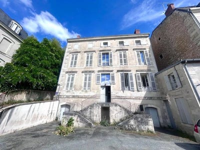 /international/fr/perigueux-aquitaine-310108487127/
