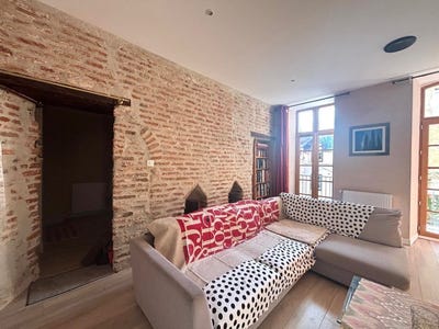 /international/fr/cahors-midi-pyrenees-310107599470/