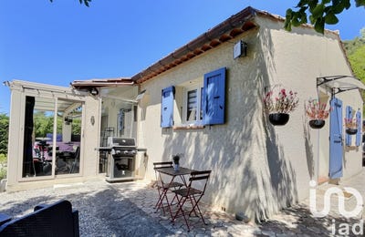 /international/fr/saint-martin-de-bromes-provence-alpes-cote-d-azur-310099940557/
