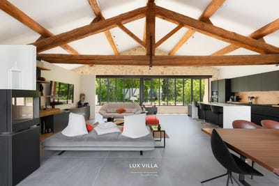 /international/fr/lattes-languedoc-roussillon-310109099559/