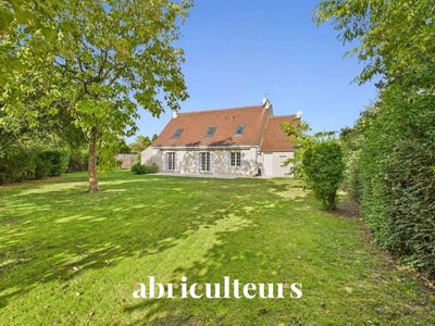 /international/fr/avilly-saint-leonard-picardie-310108645429/
