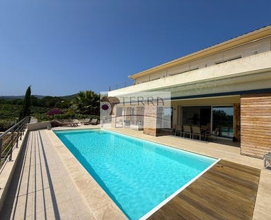 /international/fr/sari-solenzara-corsica-310100824978/?lang=zh-tw