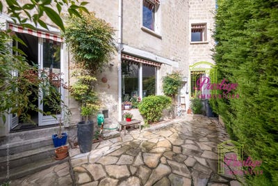 /international/fr/le-mesnil-le-roi-ile-de-france-310107816536/