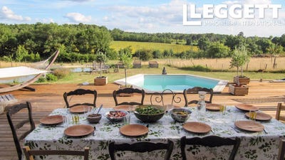 /international/fr/saussignac-aquitaine-310102551798/