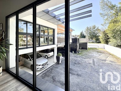 /international/fr/lons-franche-comte-310102847675/