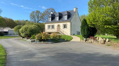 /international/fr/saint-potan-brittany-120088713945/