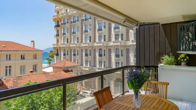 /international/fr/cannes-hh-15877661-cannes-provence-alpes-cote-d-azur-310101471583/