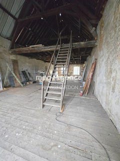 /international/fr/clefs-pays-de-la-loire-310101380951/