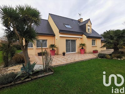 /international/fr/trelevern-brittany-310096990239/