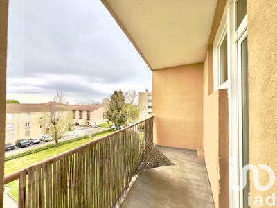 /international/fr/uzes-languedoc-roussillon-310101225917/?lang=en