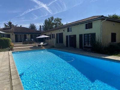 /international/fr/saint-severin-charente-310101487632/?lang=de