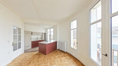 /international/fr/montlucon-auvergne-310108182299/