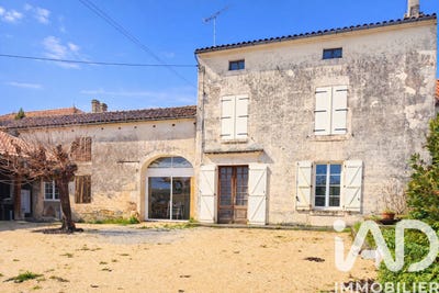 /international/fr/foussignac-charente-310105185137/