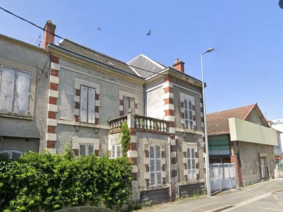 /international/fr/montlucon-auvergne-310109094686/