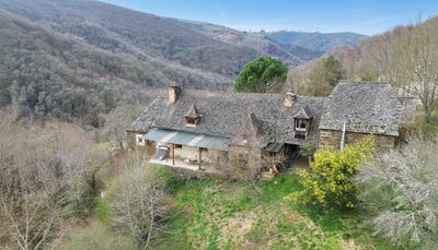 /international/fr/conques-midi-pyrenees-310107562019/
