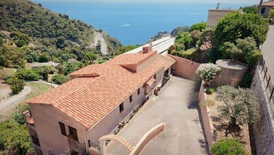 /international/fr/eze-provence-alpes-cote-d-azur-310101203887/
